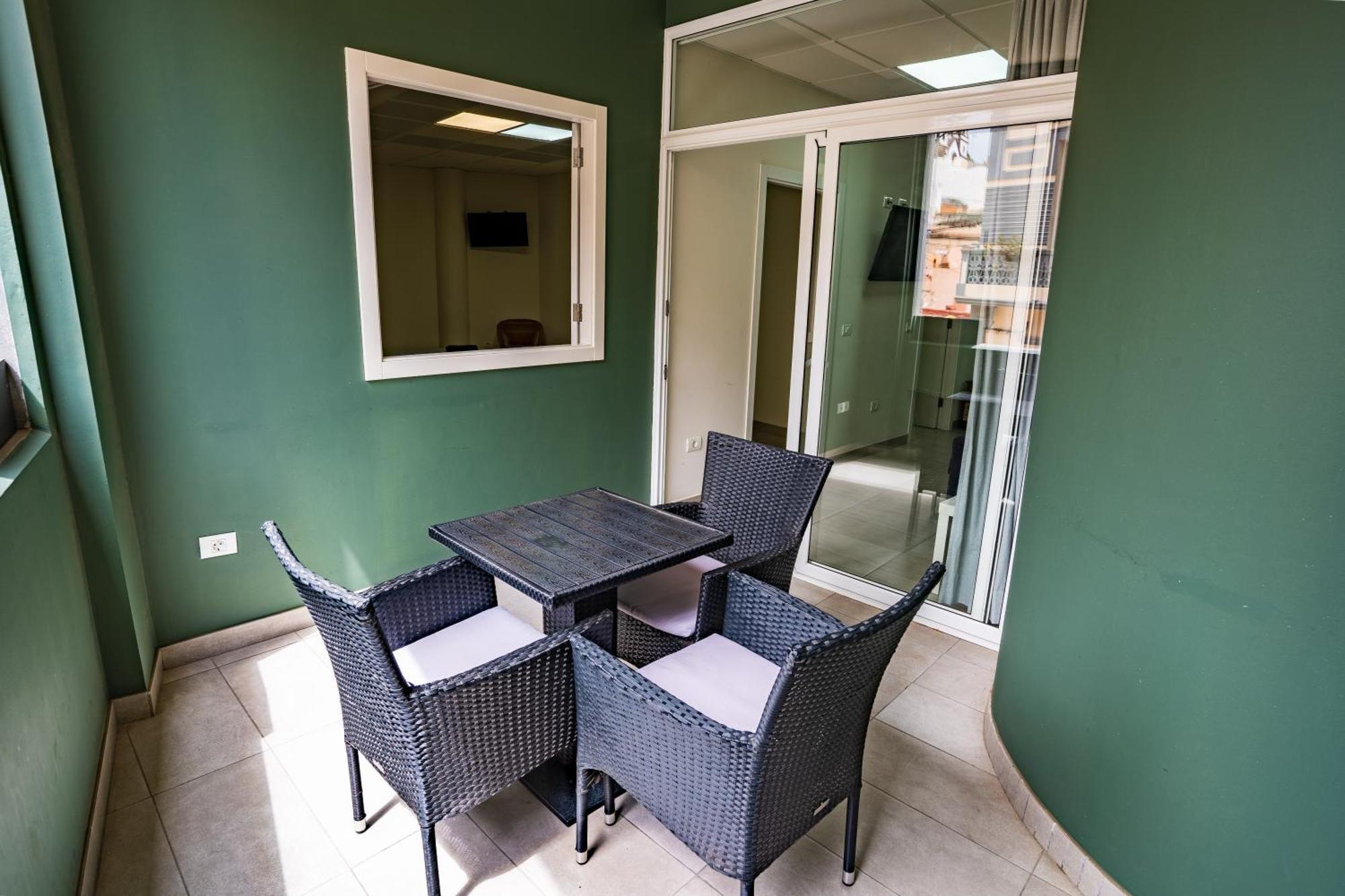 El Puente Holiday Home I- Airport 8,1K Инхенио Экстерьер фото