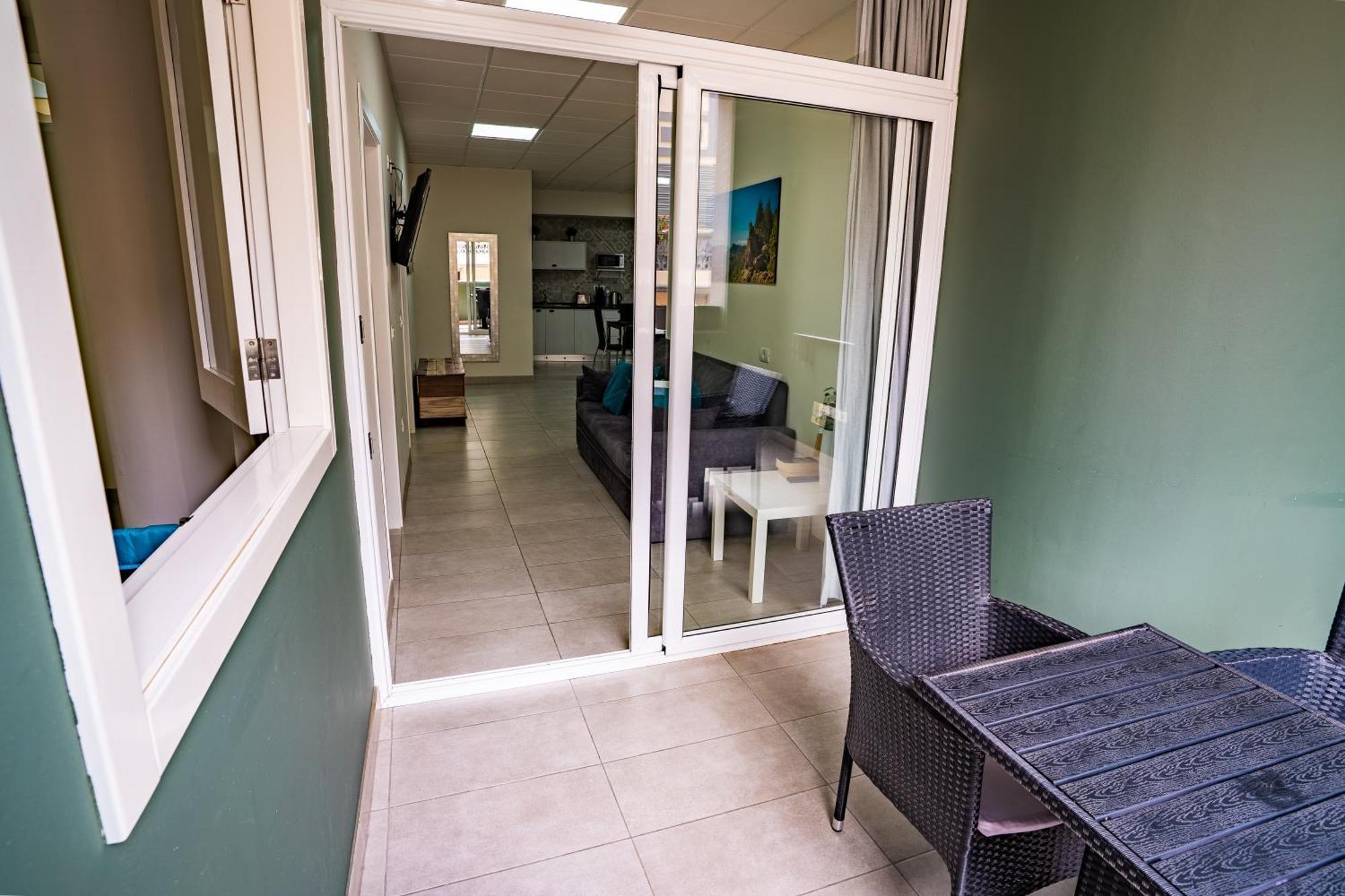 El Puente Holiday Home I- Airport 8,1K Инхенио Экстерьер фото